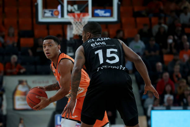 的考量之上 的考量之上