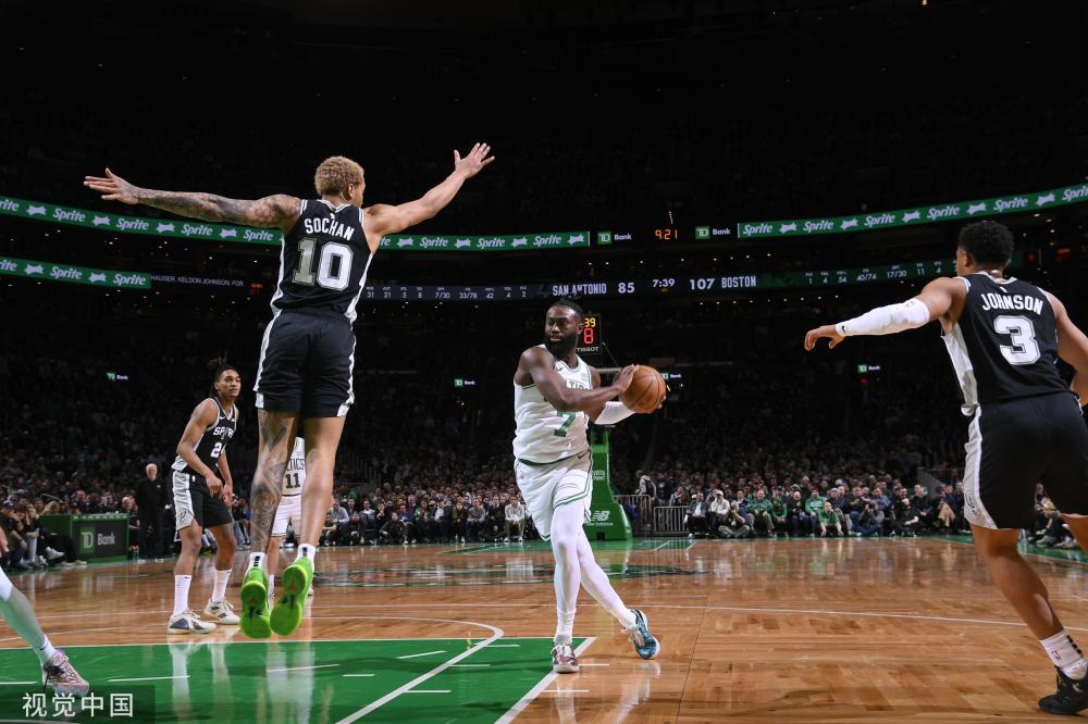 多里瓦尔为 多里瓦尔为